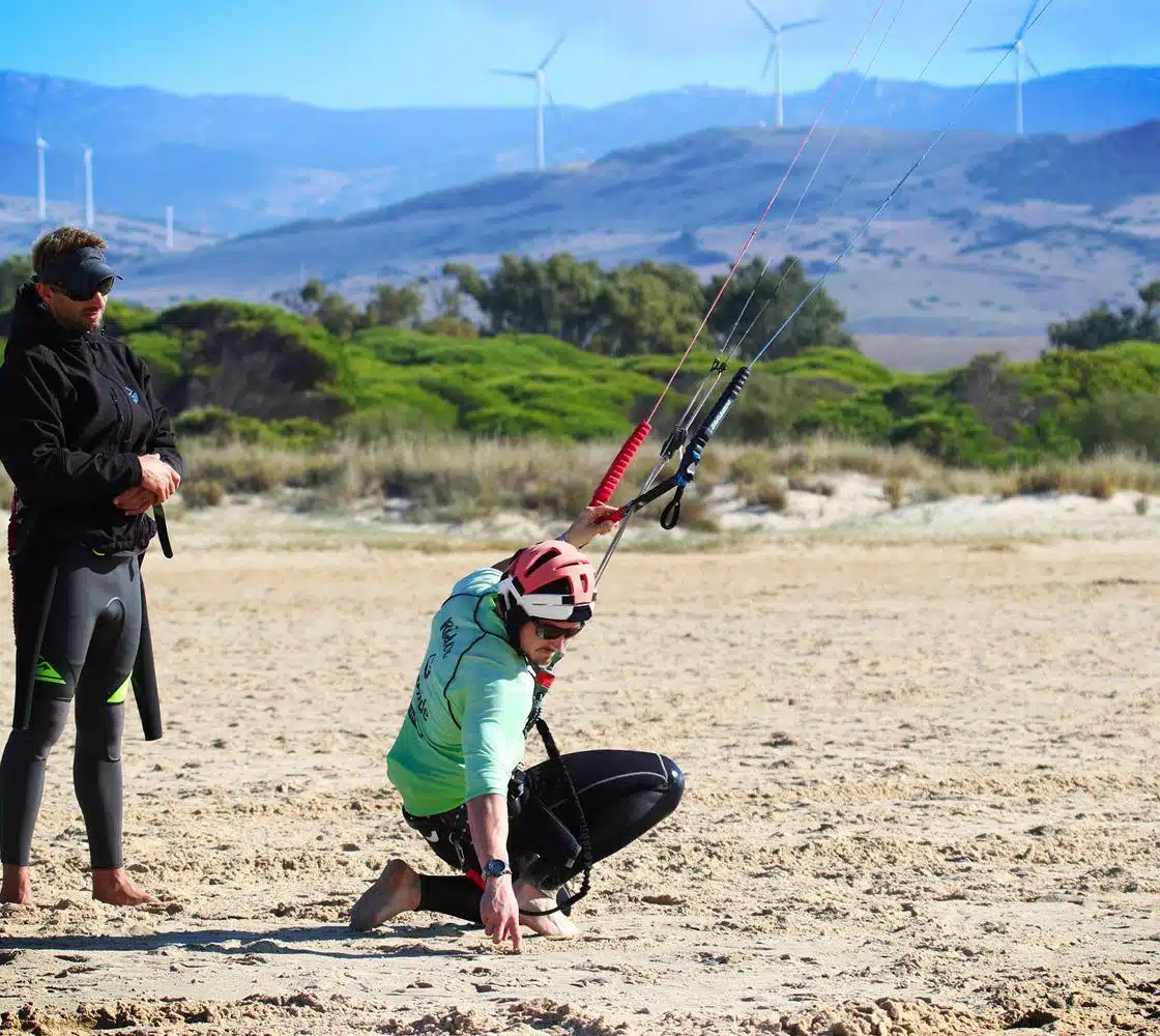 Kitesurfing exercices on the beach to learn the kite control