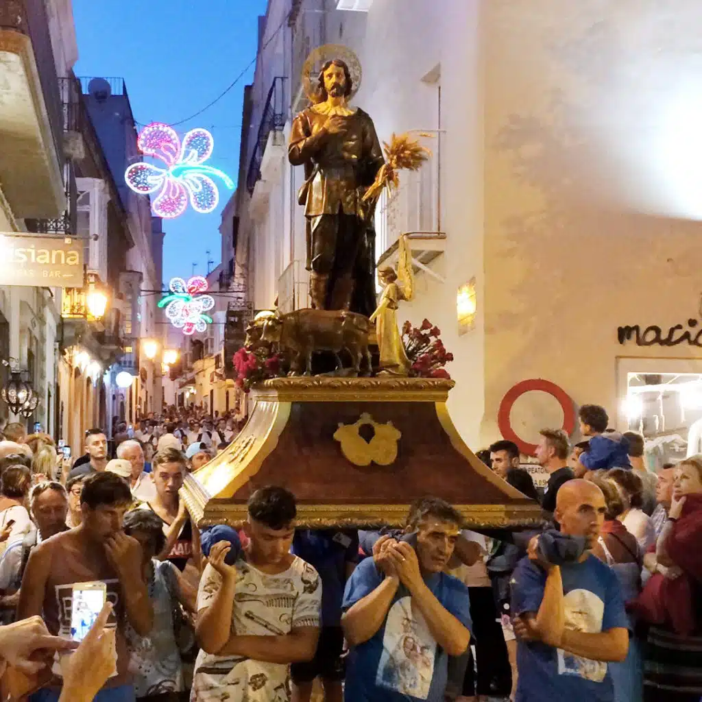 Semana Santa, Tarifa religious event