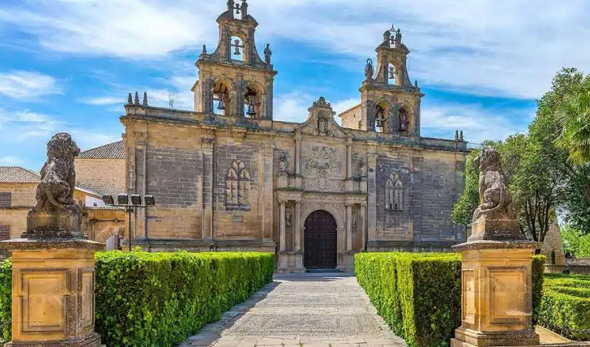 Ubeda and Baeza 2 similar village in Andalusia