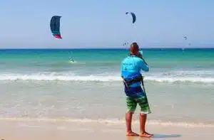 Kitesurfing course with radio headset