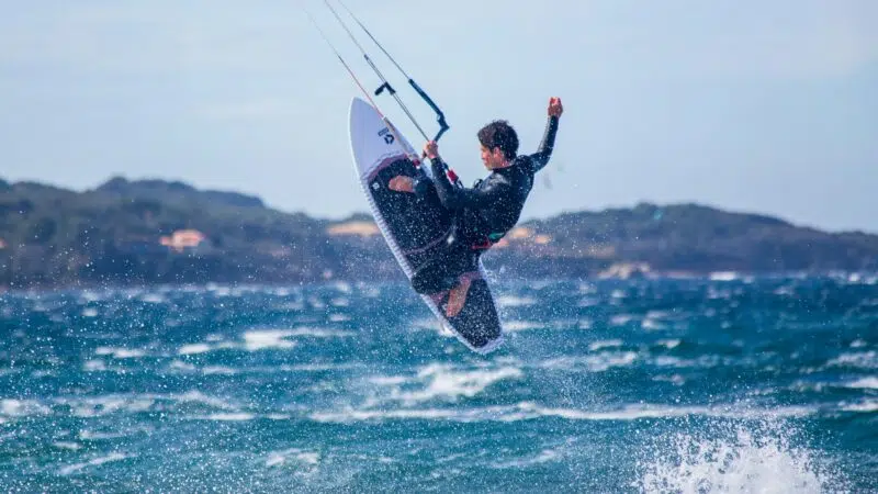 Professional kitesurfers riding in advanced spots like Balneario and Arte Vida in Tarifa, ideal for IKO Level 4 riders and big air enthusiasts.